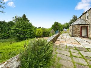 Photo 7- click for photo gallery